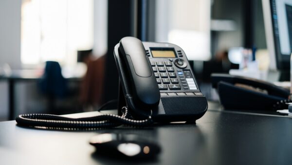 受付突破のコツ｜インサイドセールスで担当者につないでもらう話し方と切り返し例